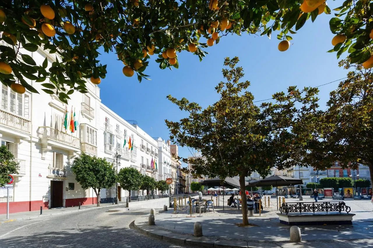 El Candil Family Home Cadiz Apartment